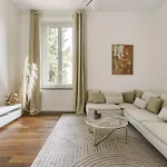 Zeus Luxe * Firenze