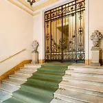Zeus Luxe Firenze